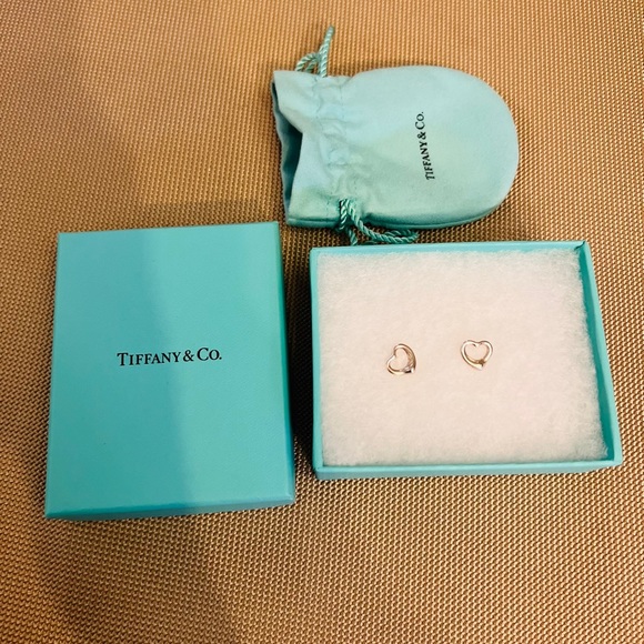 Tiffany Elsa Peretti Open Heart Earrings ❌sold❌ priced low - Picture 2 of 7